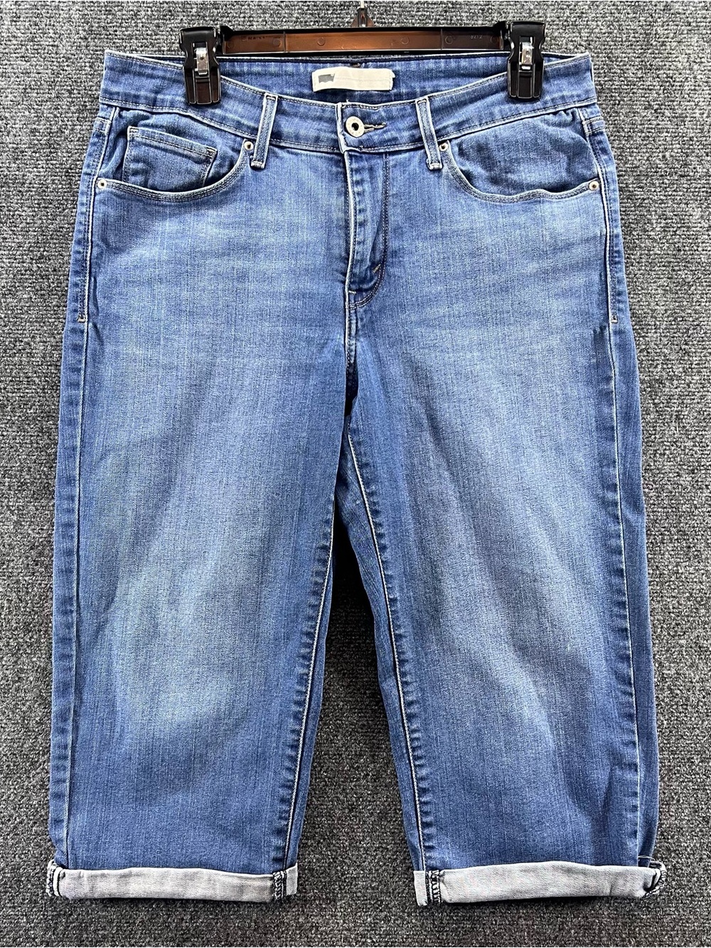 Levi’s Denim Capris Womens 10 Blue Stretch Cuffed Medium Wash Everyday Casual